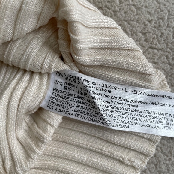 Zara Ribbed Mock Neck Knit Top - Picture 5 of 6